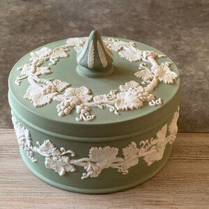 Vintage Wedgewood Lidded Dish